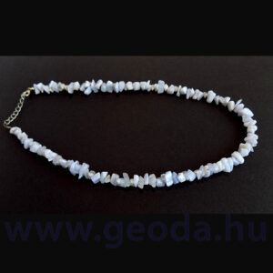 Kalcedon fűzött nyaklánc