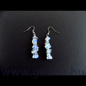 Holdkő fűzött fülbevaló