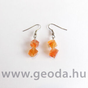 Karneol kocka fülbevaló